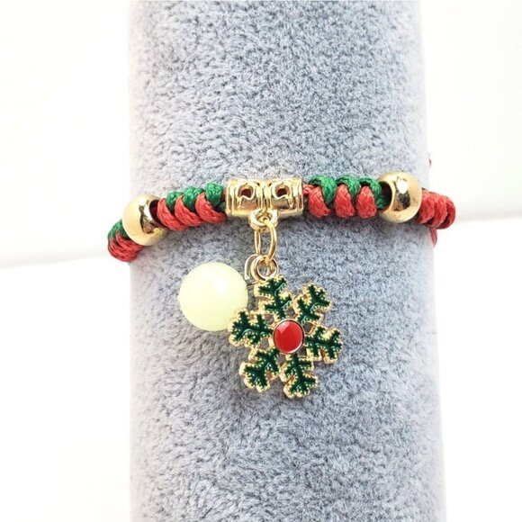 Snowflake Charm Braided Bead Glow in Dark Bracelet - Picture 3 of 4